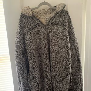 quarterzip sherpa
